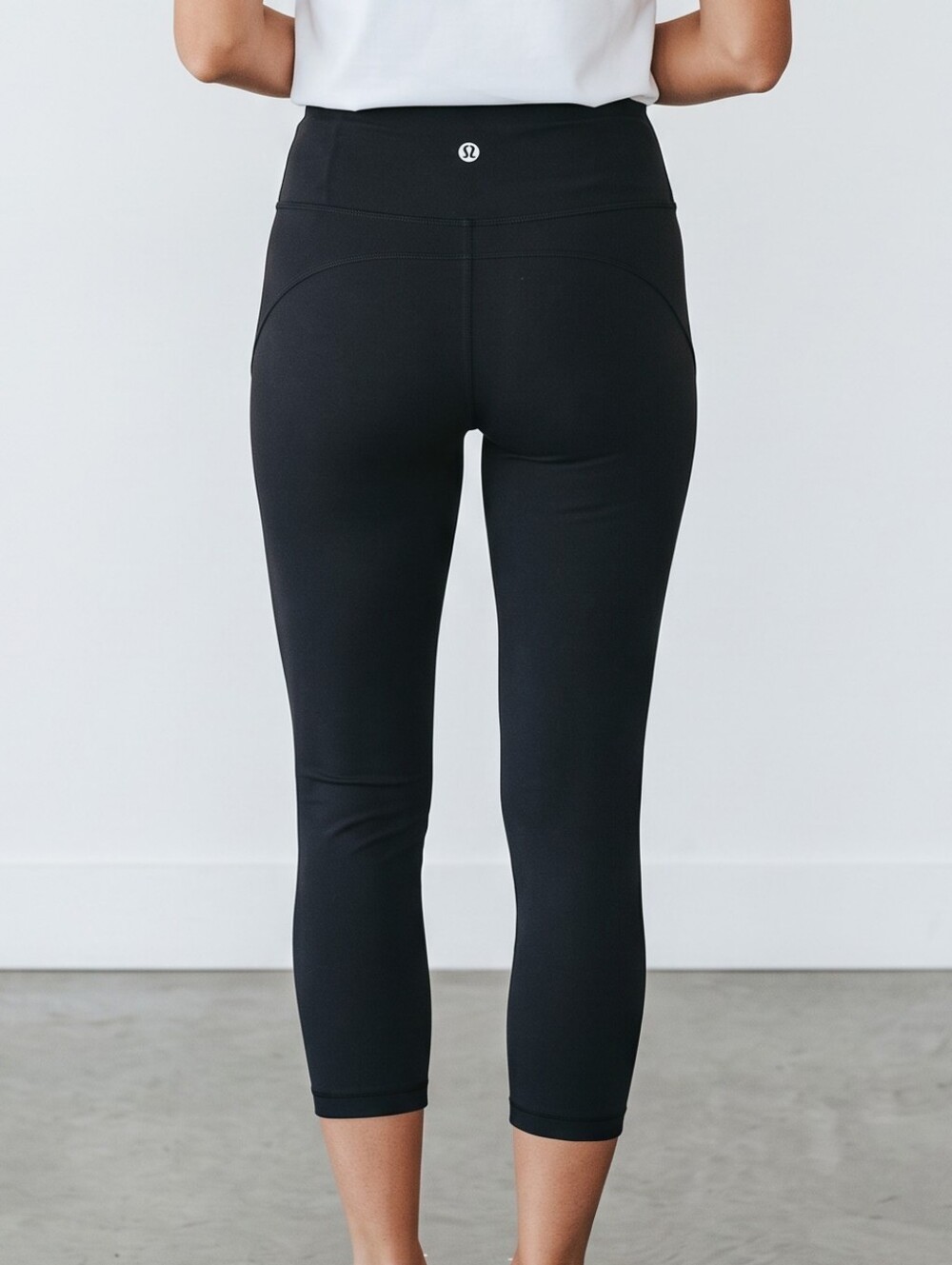 Lululemon Athletica Align Crop Leggings 6
